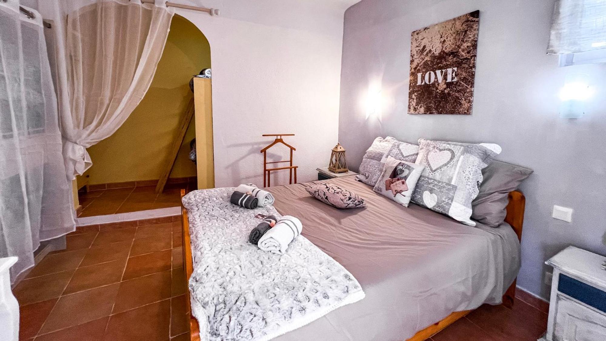 Reve D'Azur, Mazet En Bord De Mer, Parking, Piscine Partagee, Terrasse Bbq & Draps Inclus La Nartelle, 1 Salon, 1 Chambre, 1 Cuisine , 1 Sdb Sainte-Maxime Extérieur photo