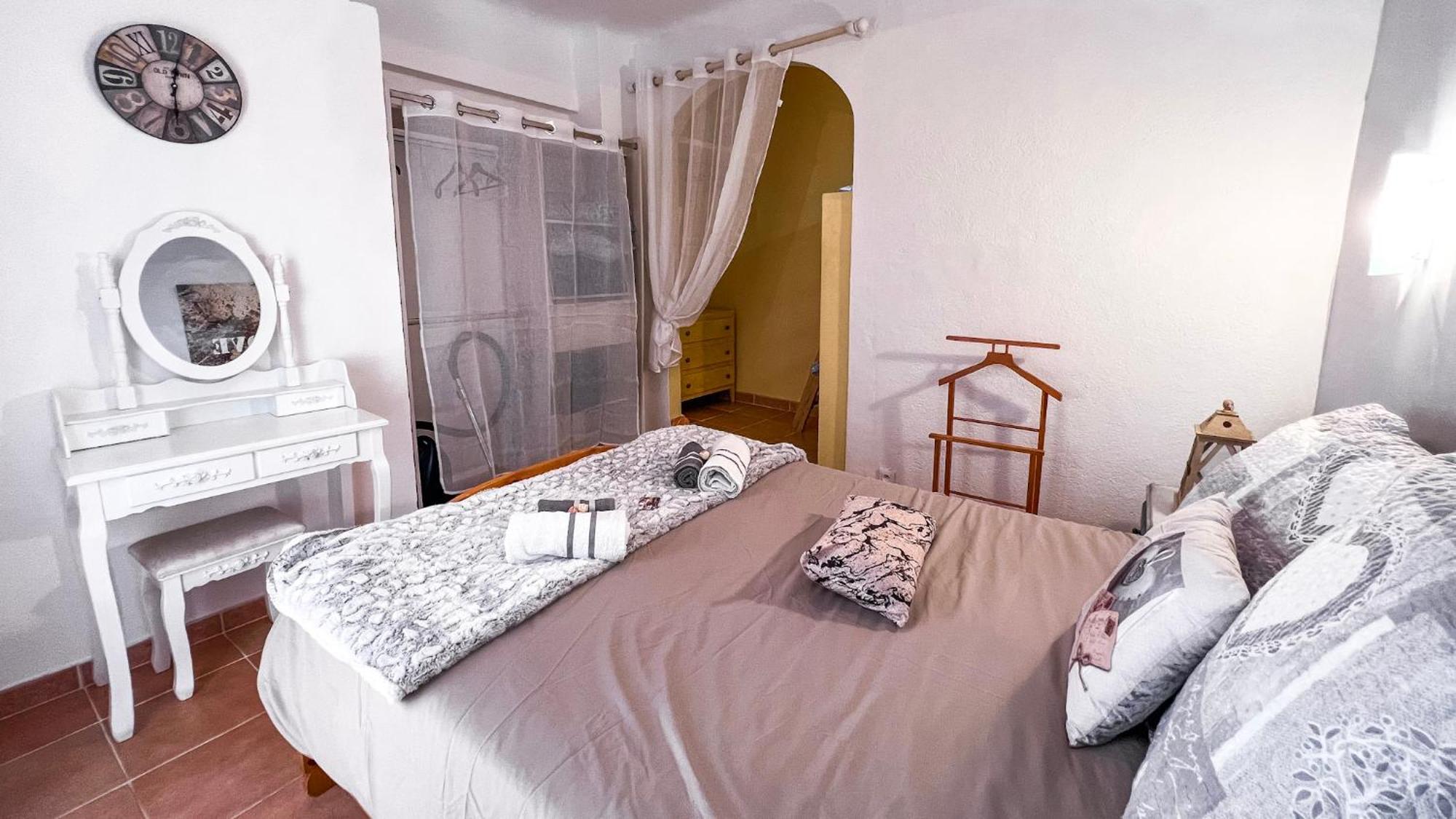 Reve D'Azur, Mazet En Bord De Mer, Parking, Piscine Partagee, Terrasse Bbq & Draps Inclus La Nartelle, 1 Salon, 1 Chambre, 1 Cuisine , 1 Sdb Sainte-Maxime Extérieur photo