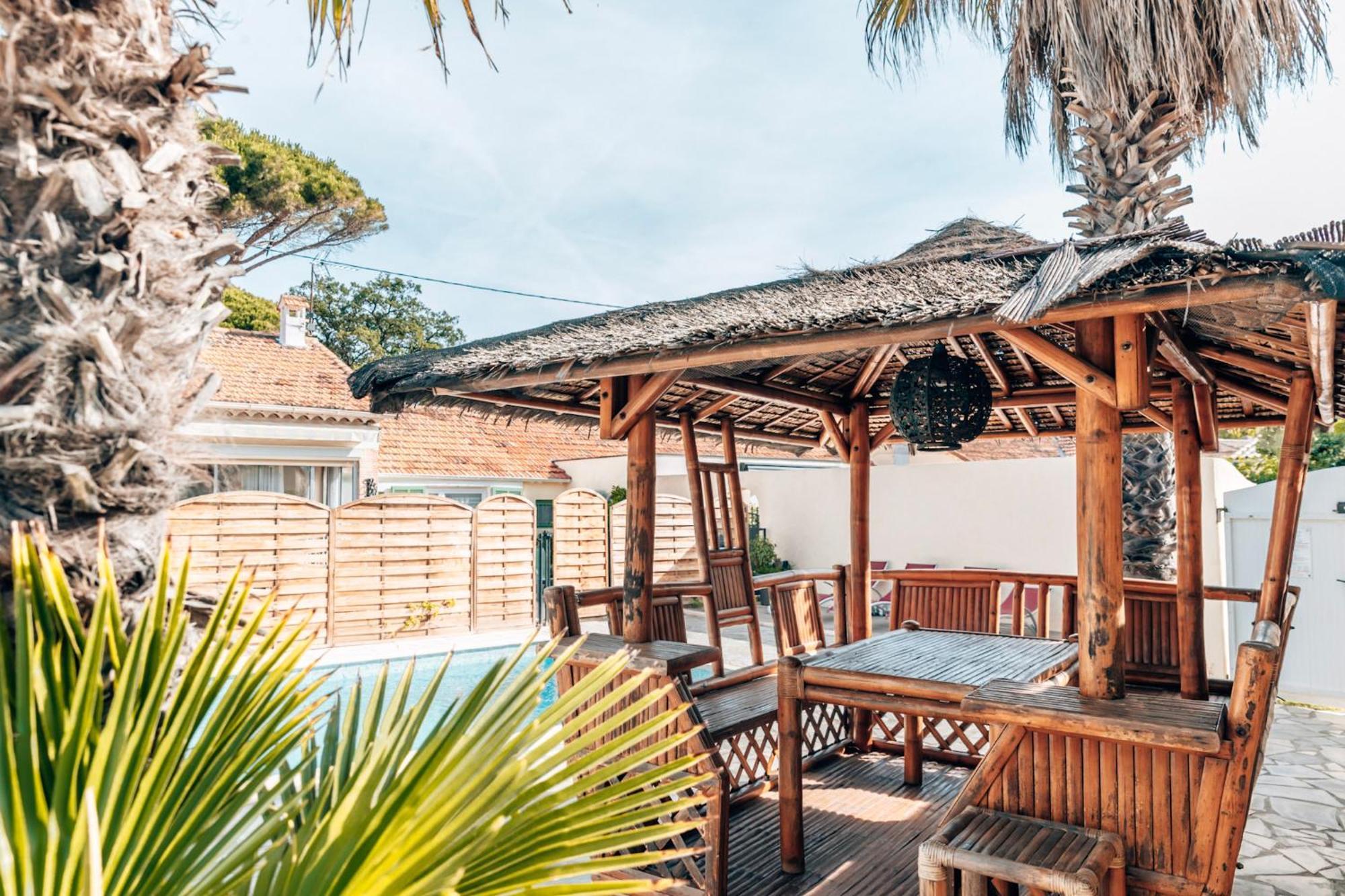 Reve D'Azur, Mazet En Bord De Mer, Parking, Piscine Partagee, Terrasse Bbq & Draps Inclus La Nartelle, 1 Salon, 1 Chambre, 1 Cuisine , 1 Sdb Sainte-Maxime Extérieur photo