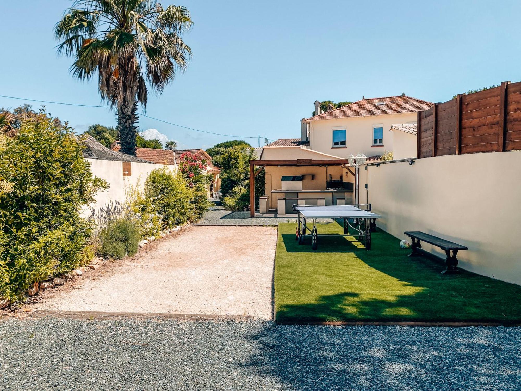Reve D'Azur, Mazet En Bord De Mer, Parking, Piscine Partagee, Terrasse Bbq & Draps Inclus La Nartelle, 1 Salon, 1 Chambre, 1 Cuisine , 1 Sdb Sainte-Maxime Extérieur photo